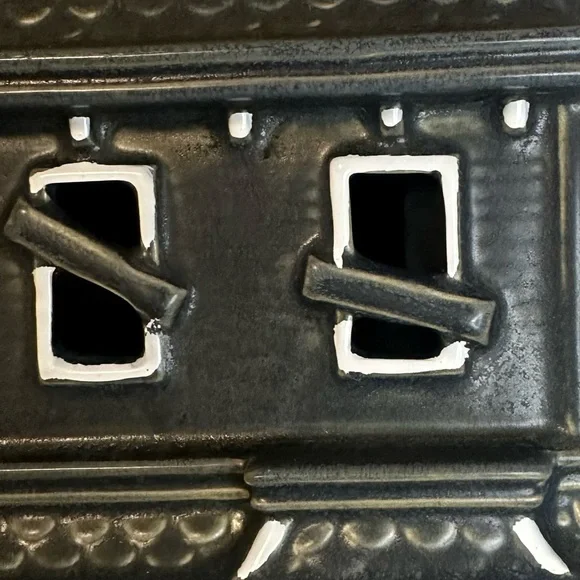 🩶 👻Pottery Barn Ceramic Haunted House - Dark Gray Medium🩶👻 - Picture 10 of 11